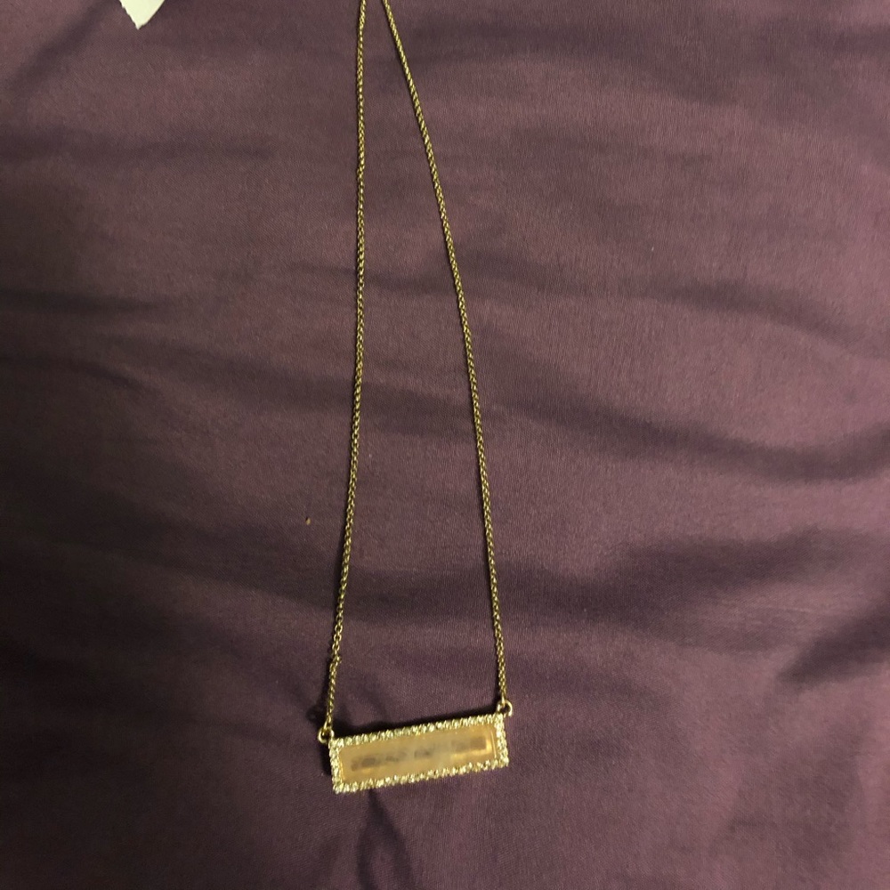💥2/$25 Banana Republic necklace